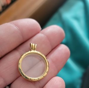 Pandora locket- gold